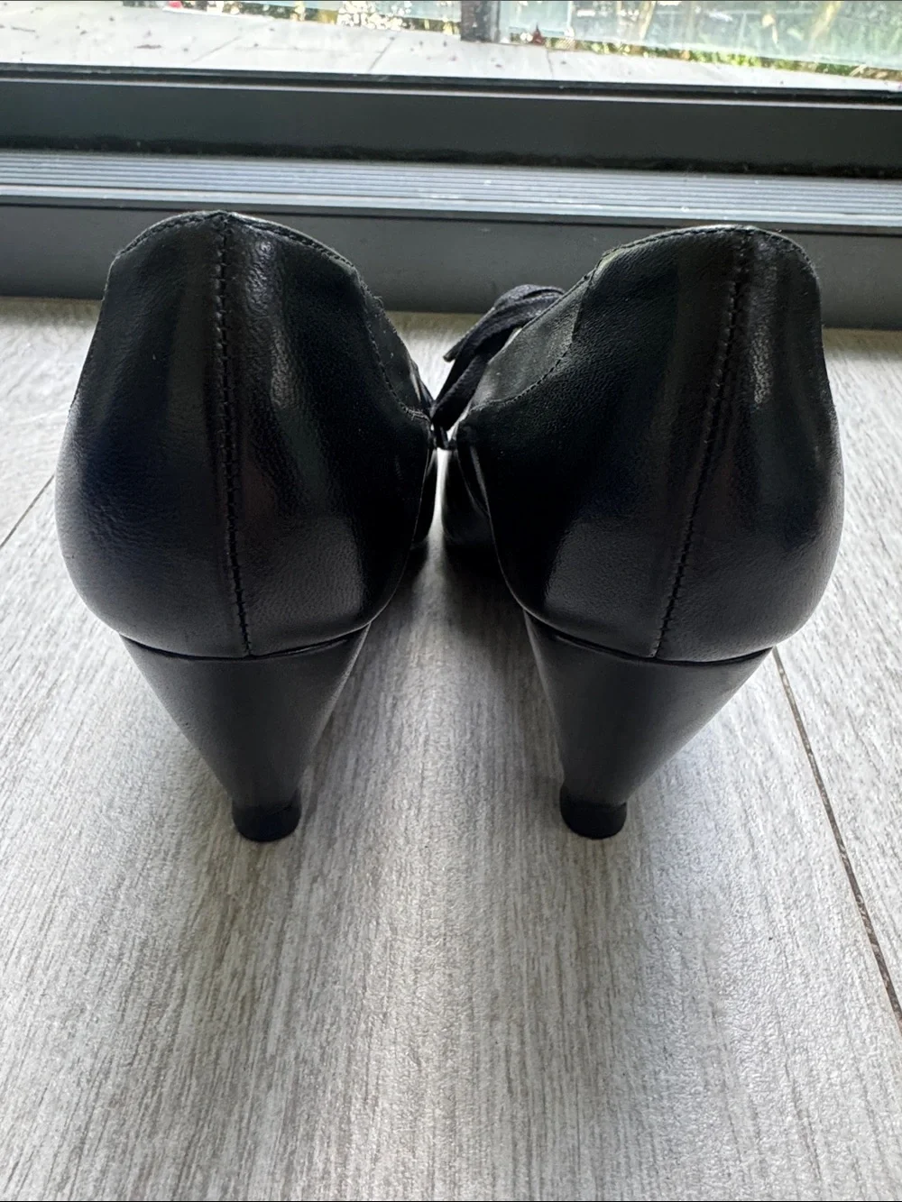 NEW Chie Mihara Black Pointed-Toe Lace-Up Heels size 36